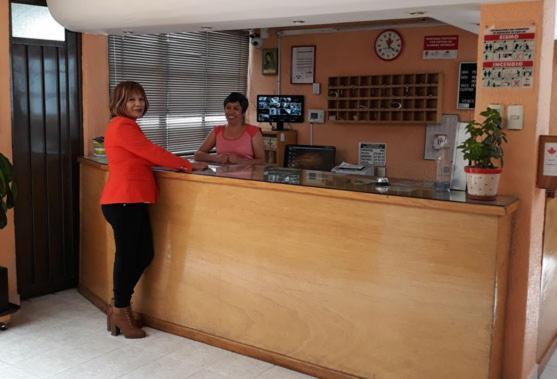 Hotel Canada Toluca Extérieur photo